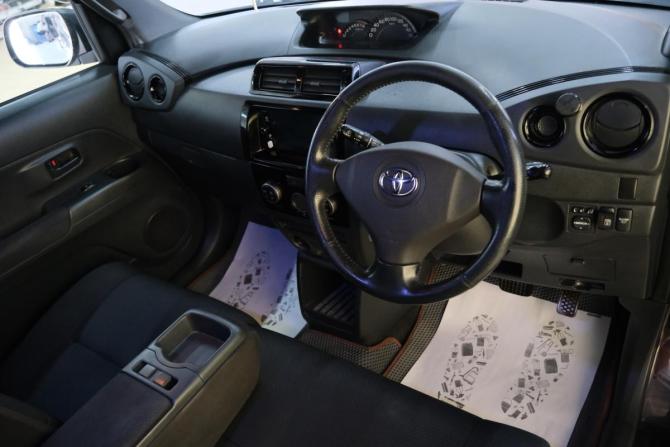 Toyota bB II Рестайлинг с пробегом 2008 года, цена 829 000 рублей, 316000 км, компактвэн, Автокод Объявления