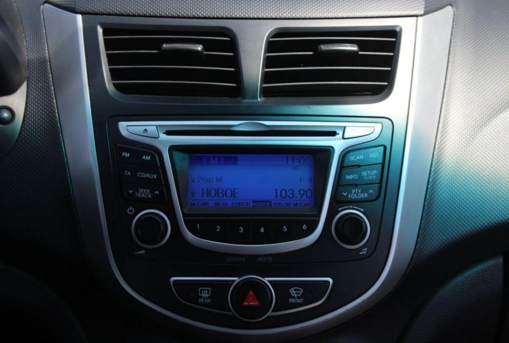 Hyundai Solaris I Саратов  - изображение 22