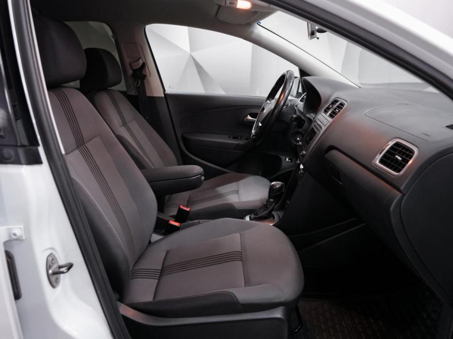 Volkswagen Polo V Рестайлинг Ульяновск  - изображение 12