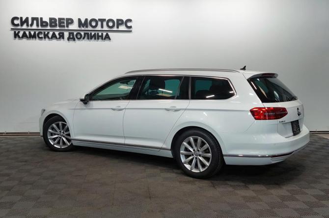 Volkswagen Passat B8 с пробегом 2017 года, цена 1 395 000 рублей, 216400 км, универсал, Автокод Объявления