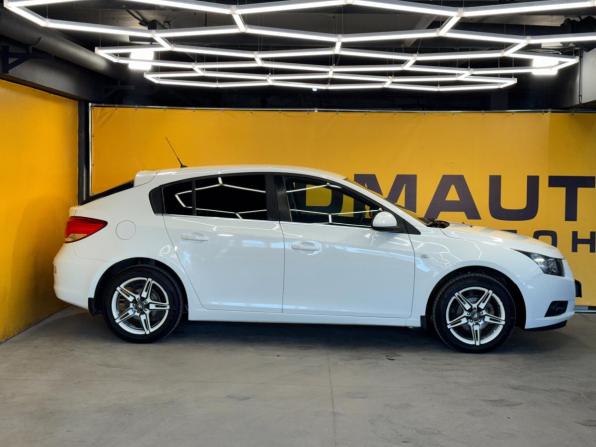 Chevrolet Cruze I с пробегом 2011 года, цена 659 000 рублей, 157000 км, хэтчбек, Автокод Объявления