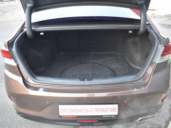 Hyundai Sonata VII (LF) Рестайлинг с пробегом 2019 года, цена 1 899 000 рублей, 81840 км, седан, Автокод Объявления