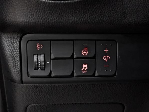Kia Soul II Рестайлинг с пробегом 2019 года, цена 1 395 000 рублей, 143516 км, хэтчбек, Автокод Объявления