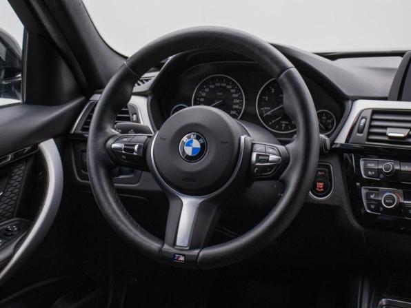 BMW 3 серии VI (F3x) Рестайлинг с пробегом 2017 года, цена 2 795 000 рублей, 103000 км, седан, Автокод Объявления