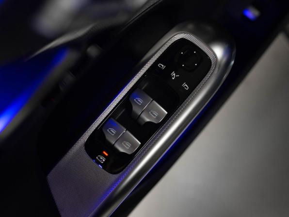 Новый Mercedes-Benz E-Класс VI (W214 S214) 2025 года, цена 9 300 000 рублей, седан, Автокод Объявления