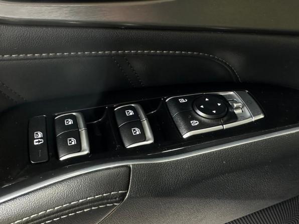 Kia Sorento IV с пробегом 2021 года, цена 3 199 000 рублей, 57037 км, внедорожник, Автокод Объявления