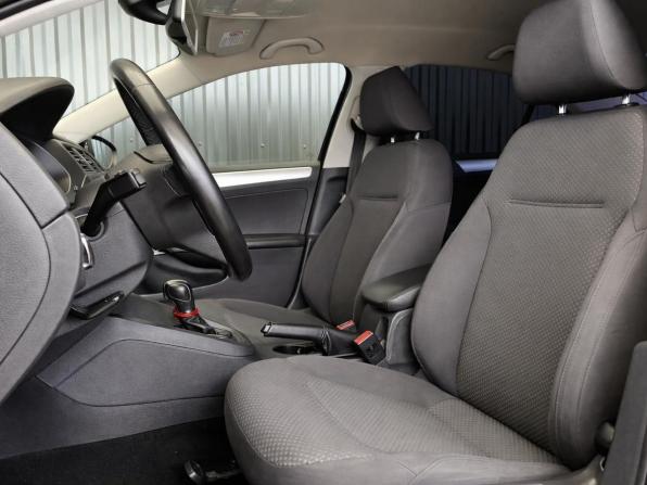 Volkswagen Jetta VI с пробегом 2012 года, цена 1 297 000 рублей, 90401 км, седан, Автокод Объявления