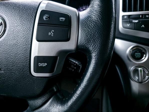 Toyota Land Cruiser 200 Series Рестайлинг 1 с пробегом 2014 года, цена 3 200 000 рублей, 297266 км, внедорожник, Автокод Объявления