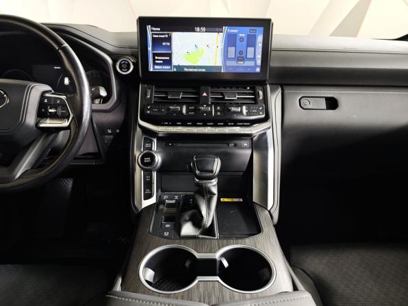 Toyota Land Cruiser 300 Series с пробегом 2021 года, цена 7 461 000 рублей, 174562 км, внедорожник, Автокод Объявления