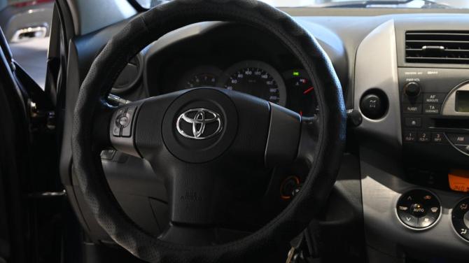 Toyota RAV4 III (XA30) с пробегом 2008 года, цена 875 000 рублей, 299000 км, внедорожник, Автокод Объявления