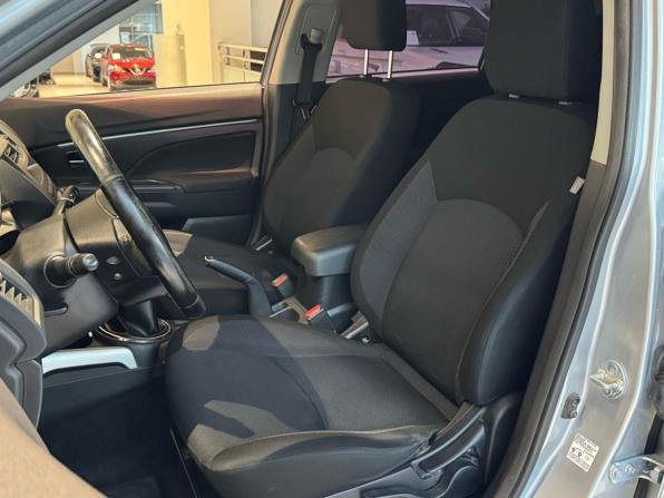Mitsubishi ASX I с пробегом 2010 года, цена 777 000 рублей, 297549 км, внедорожник, Автокод Объявления