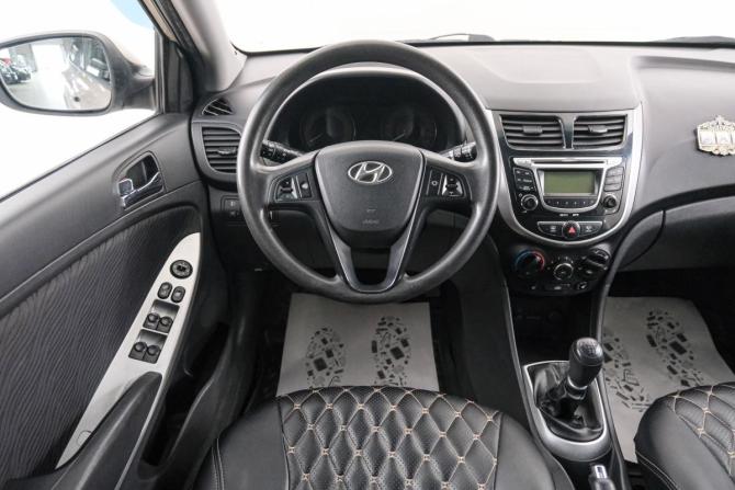 Hyundai Solaris I с пробегом 2011 года, цена 849 000 рублей, 133480 км, седан, Автокод Объявления