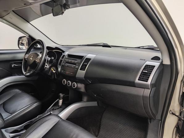 Mitsubishi Outlander II с пробегом 2007 года, цена 1 150 000 рублей, 356557 км, внедорожник, Автокод Объявления