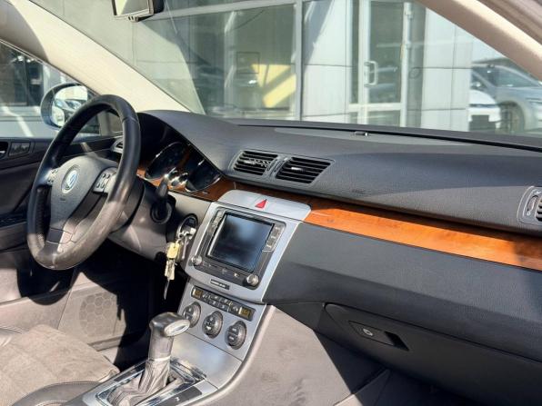 Volkswagen Passat B6 с пробегом 2006 года, цена 510 000 рублей, 260000 км, седан, Автокод Объявления
