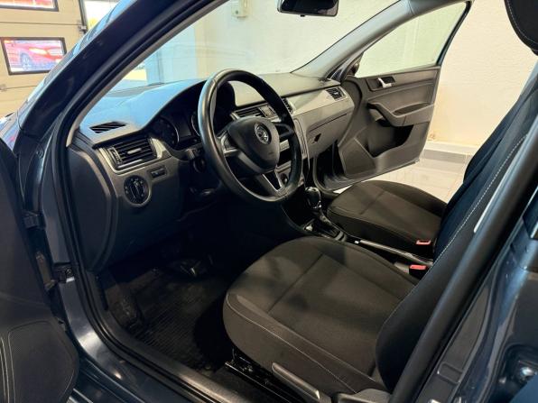 Skoda Rapid I с пробегом 2014 года, цена 980 000 рублей, 92792 км, лифтбек, Автокод Объявления