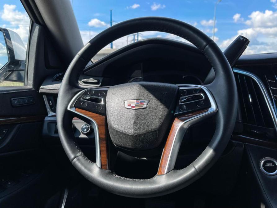 Cadillac Escalade IV Москва  - изображение 14
