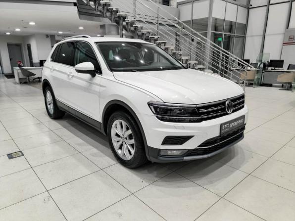 Volkswagen Tiguan II с пробегом 2019 года, цена 2 450 000 рублей, 135115 км, внедорожник, Автокод Объявления
