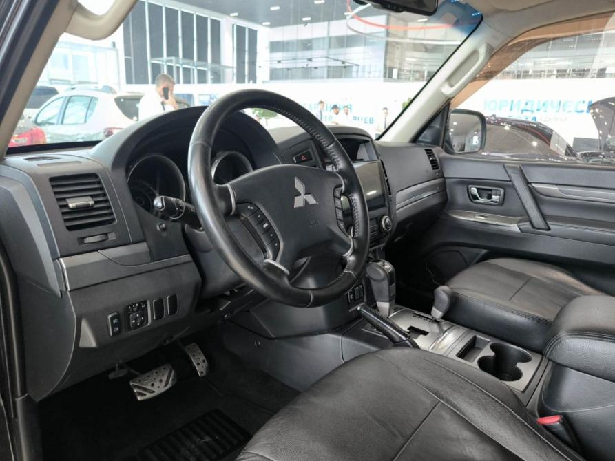 Mitsubishi Pajero IV Рестайлинг 1 Казань  - изображение 20