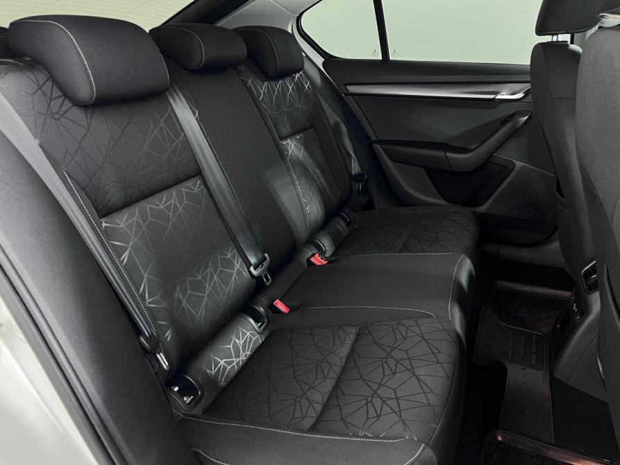 Skoda Octavia III (A7) Рестайлинг Ростов-на-Дону  - изображение 16