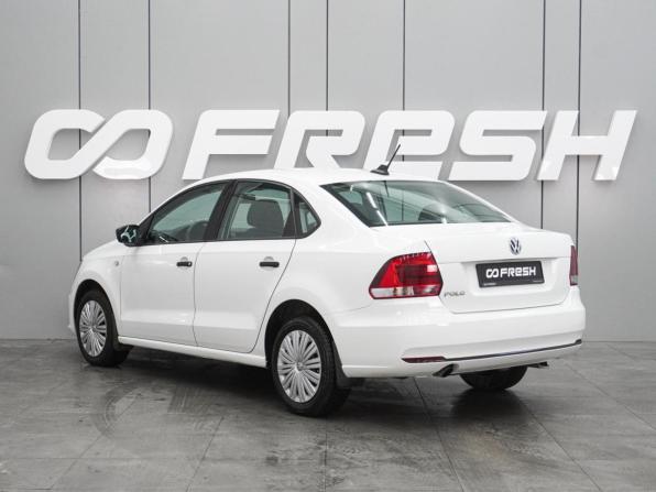 Volkswagen Polo V Рестайлинг с пробегом 2018 года, цена 1 149 000 рублей, 132552 км, седан, Автокод Объявления