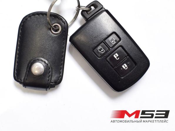 Toyota Sienta II с пробегом 2018 года, цена 1 369 995 рублей, 128685 км, компактвэн, Автокод Объявления