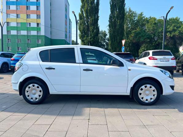Opel Astra H Рестайлинг с пробегом 2014 года, цена 686 900 рублей, 140229 км, хэтчбек, Автокод Объявления