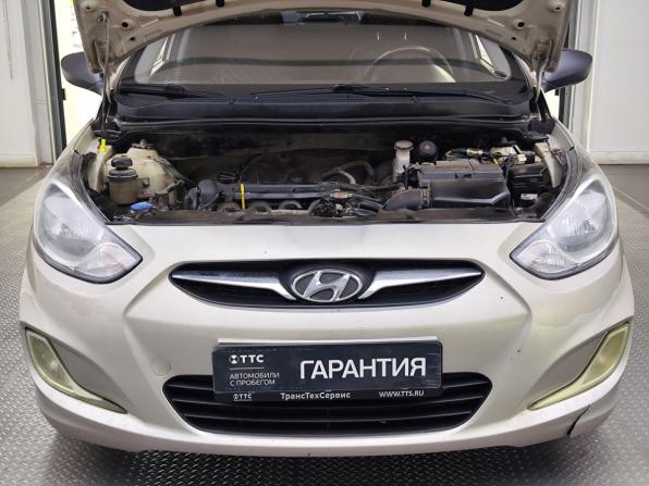 Hyundai Solaris I с пробегом 2012 года, цена 690 000 рублей, 120530 км, седан, Автокод Объявления