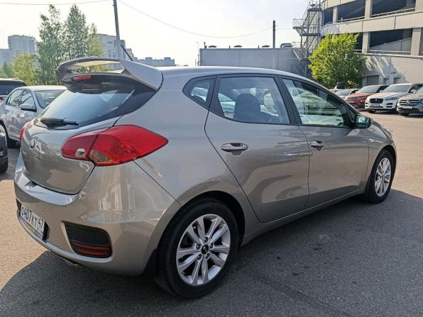 Kia Ceed II Рестайлинг с пробегом 2015 года, цена 1 349 000 рублей, 72000 км, хэтчбек, Автокод Объявления
