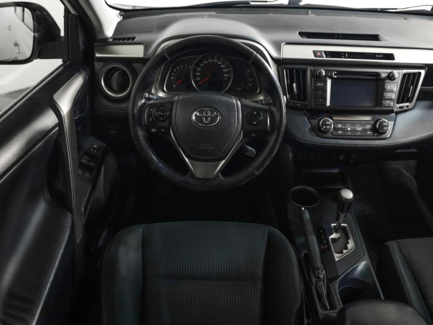 Toyota RAV4 IV (XA40) Санкт-Петербург  - изображение 10