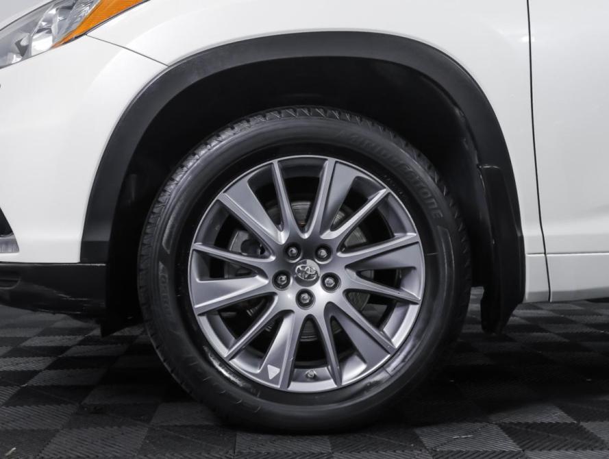 Toyota Highlander III (XU50) Москва  - изображение 25