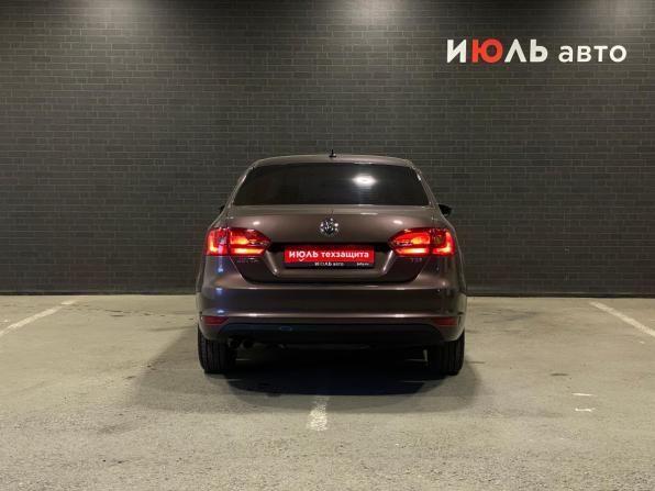 Volkswagen Jetta VI с пробегом 2014 года, цена 1 100 000 рублей, 187840 км, седан, Автокод Объявления