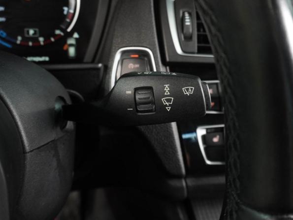 BMW 1 серии II (F20/F21) Рестайлинг 2 с пробегом 2017 года, цена 1 849 000 рублей, 109780 км, хэтчбек, Автокод Объявления