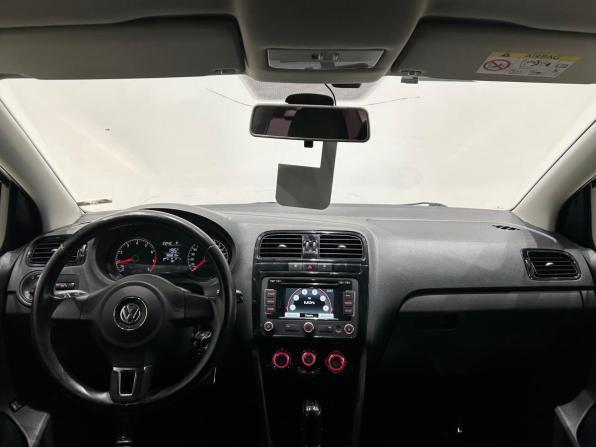 Volkswagen Polo V Рестайлинг с пробегом 2016 года, цена 529 000 рублей, 365812 км, седан, Автокод Объявления