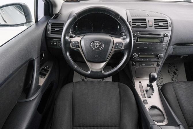 Toyota Avensis III с пробегом 2009 года, цена 1 199 000 рублей, 203000 км, седан, Автокод Объявления