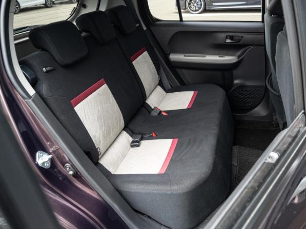 Daihatsu Boon III Рестайлинг с пробегом 2018 года, цена 965 000 рублей, 41828 км, хэтчбек, Автокод Объявления