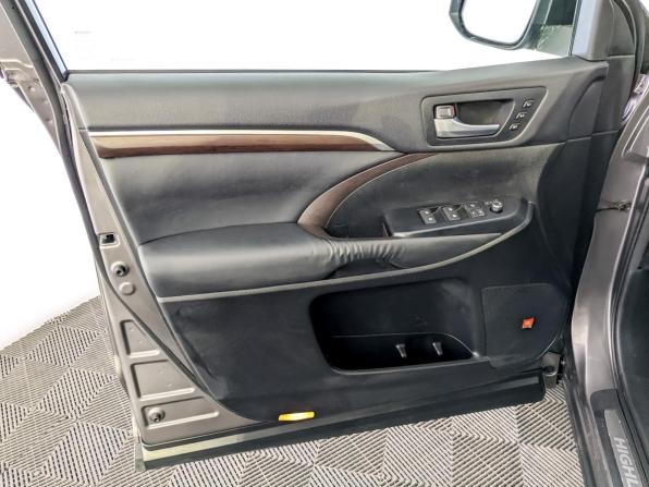 Toyota Highlander III (XU50) с пробегом 2014 года, цена 2 915 000 рублей, 151675 км, внедорожник, Автокод Объявления