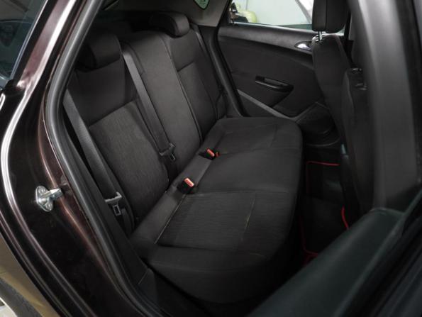 Opel Astra J Рестайлинг с пробегом 2013 года, цена 814 000 рублей, 154977 км, хэтчбек, Автокод Объявления