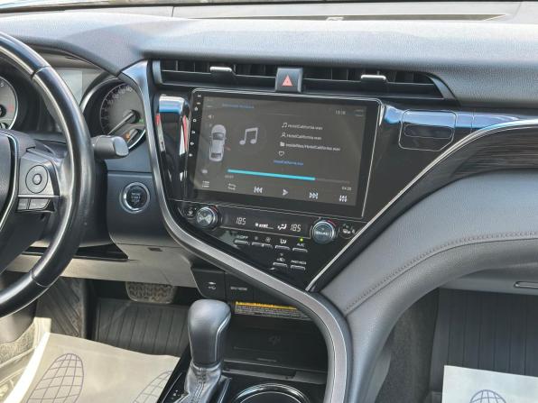 Toyota Camry VIII (XV70) с пробегом 2019 года, цена 2 490 000 рублей, 169983 км, седан, Автокод Объявления