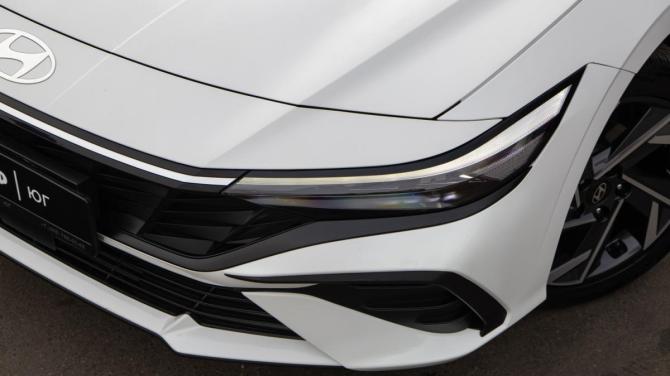 Hyundai Elantra VII (CN7) Рестайлинг с пробегом 2023 года, цена 2 028 000 рублей, 21326 км, седан, Автокод Объявления