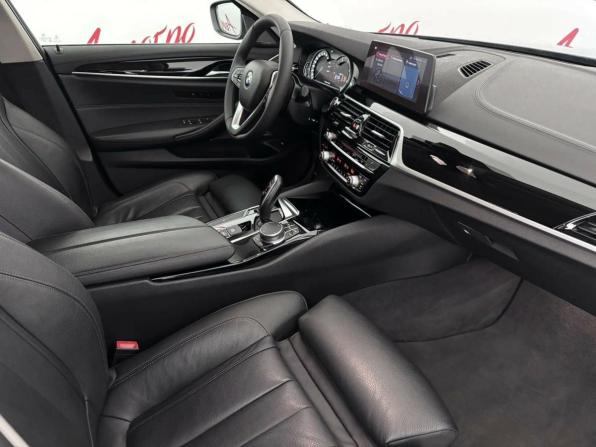 BMW 5 серии VII (G30/G31/G38) с пробегом 2019 года, цена 2 849 000 рублей, 171400 км, седан, Автокод Объявления