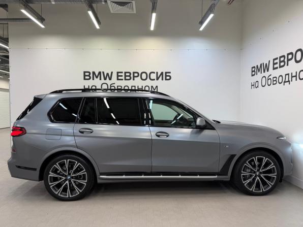 BMW X7 I (G07) Рестайлинг с пробегом 2022 года, цена 11 900 000 рублей, 53000 км, внедорожник, Автокод Объявления