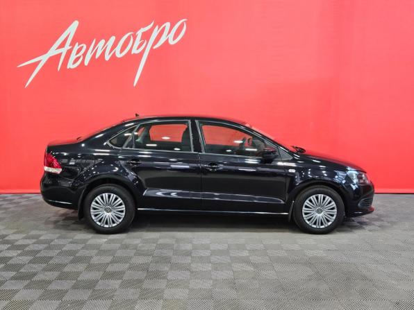Volkswagen Polo V с пробегом 2015 года, цена 1 049 000 рублей, 70965 км, седан, Автокод Объявления
