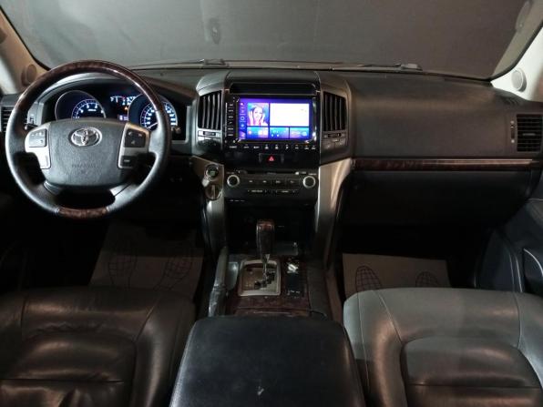 Toyota Land Cruiser 200 Series с пробегом 2009 года, цена 2 550 000 рублей, 236950 км, внедорожник, Автокод Объявления