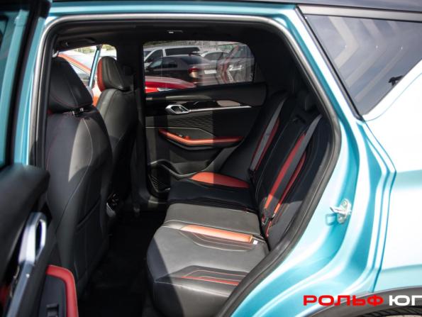 Geely Coolray I Рестайлинг с пробегом 2024 года, цена 2 213 000 рублей, 8402 км, внедорожник, Автокод Объявления