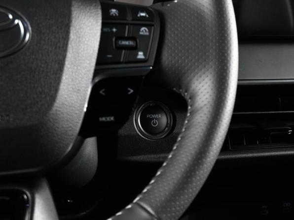 Toyota Camry IX (XV80) China Market с пробегом 2025 года, цена 4 609 000 рублей, 54 км, седан, Автокод Объявления