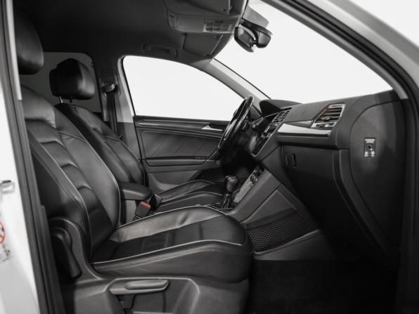 Volkswagen Tiguan II с пробегом 2018 года, цена 2 149 000 рублей, 224658 км, внедорожник, Автокод Объявления
