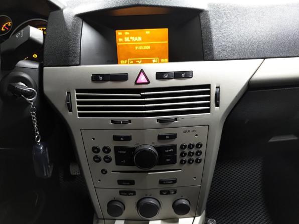 Opel Astra H Рестайлинг с пробегом 2008 года, цена 490 000 рублей, 232388 км, хэтчбек, Автокод Объявления