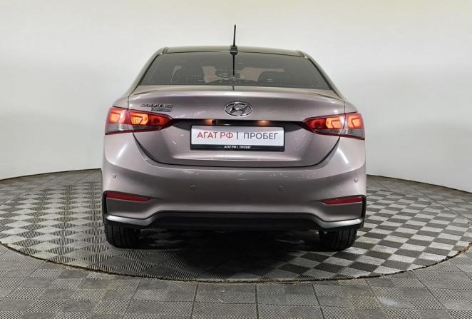 Hyundai Solaris II с пробегом 2019 года, цена 1 310 000 рублей, 47982 км, седан, Автокод Объявления