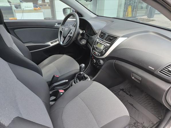 Hyundai Solaris I с пробегом 2014 года, цена 770 000 рублей, 188469 км, седан, Автокод Объявления