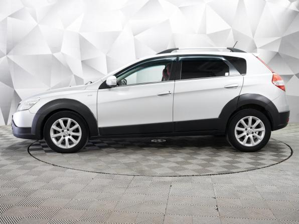 Dongfeng H30 Cross с пробегом 2015 года, цена 581 000 рублей, 117000 км, хэтчбек, Автокод Объявления